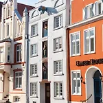 Hanse House فندق 4*